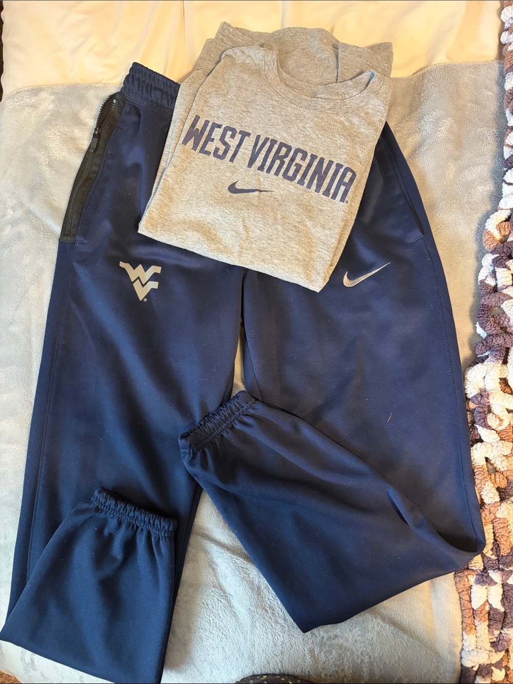 Nike West Virginia Gray Sweatshirt with Navy Nike Joggers